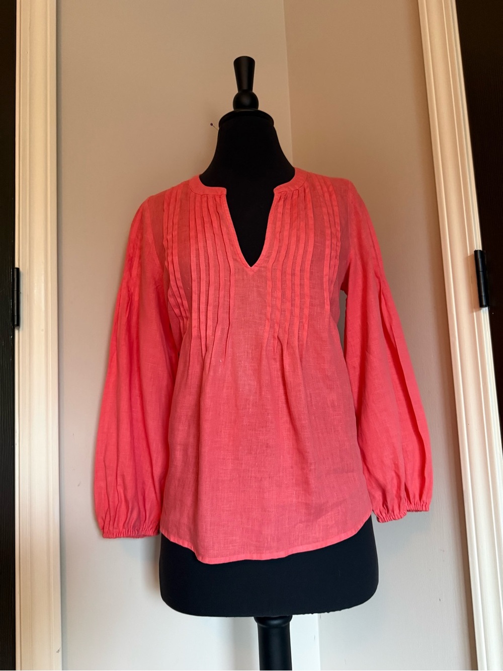 Tommy Bahama Coral Pintuck Split-Neck linen Peasant Top XS